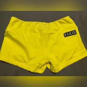 Fleo Shorts